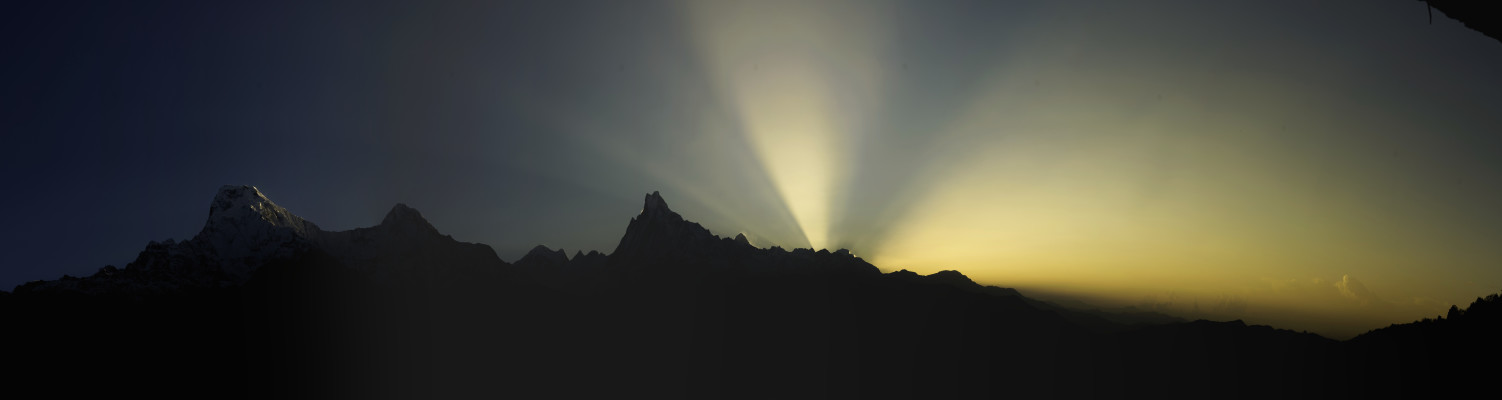 Sonnenaufgang mit dem Machapucharé